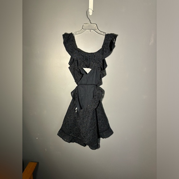 Astr The Label Alexis Puff Sleeve Romper Women’s Size Small - Picture 4 of 5